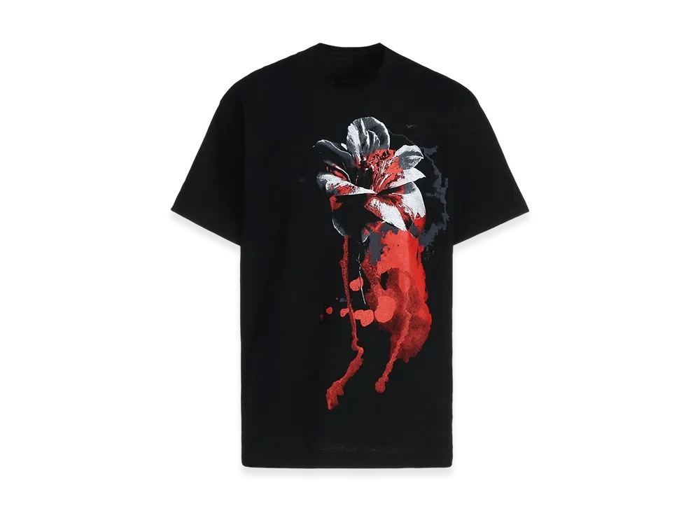 S'YTE Lily Flower Graphic T-Shirt "Black/Red"