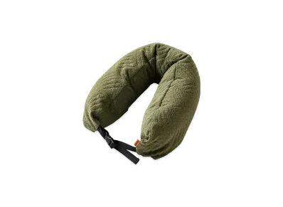 TIGHTBOOTH Checker Plate Pile Neck Pillow "Olive"