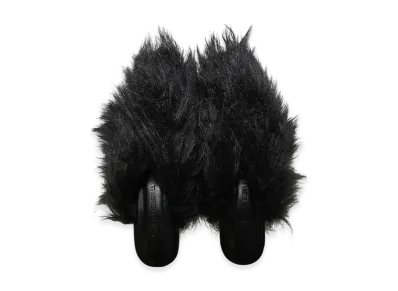 THEREDTHREAD S Hairy Fur Mule "Black/Black"