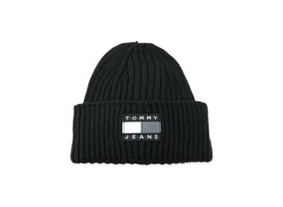 TOMMY JEANS Flag Monogram Patch Beanie "Black"