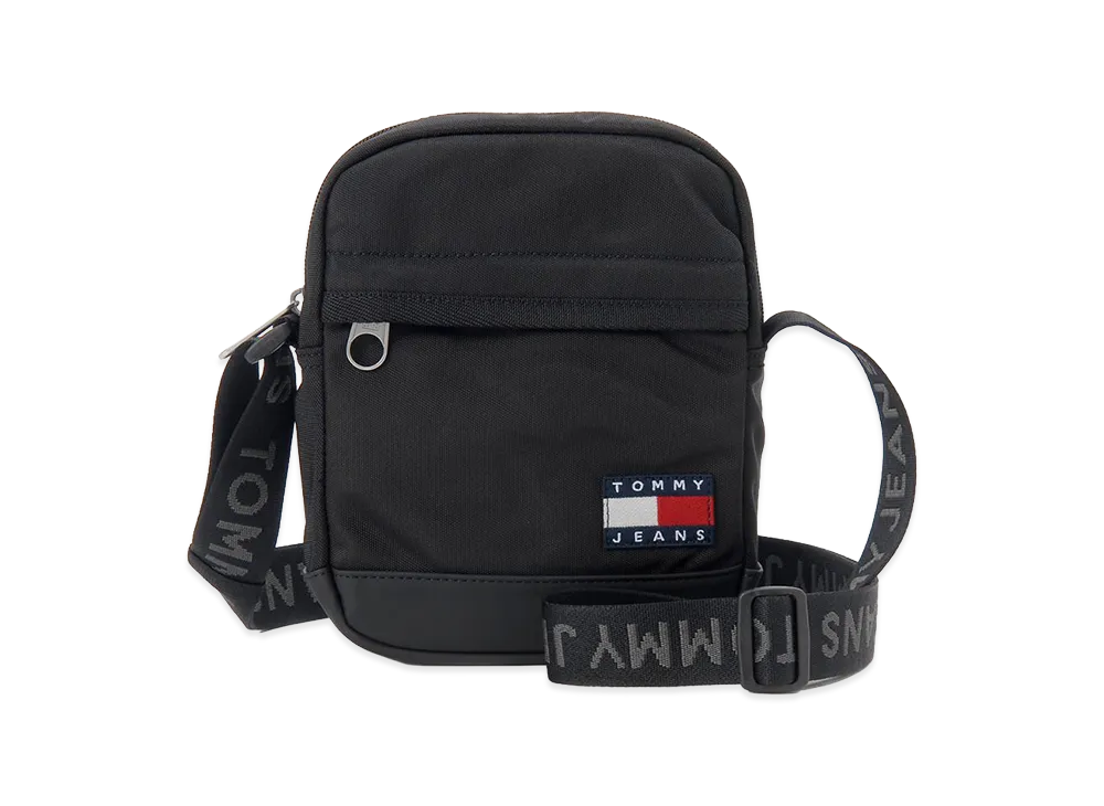 TOMMY JEANS Shoulder Bag "Black"