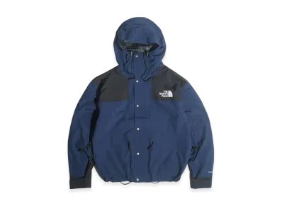 The North Face 1986 Retro Mountain Jacket "Summit Navy/TNF Black"