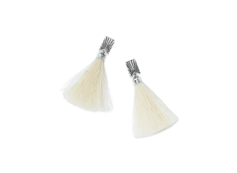 TOGA ARCHIVES Fringe Pierced Earrings "White"