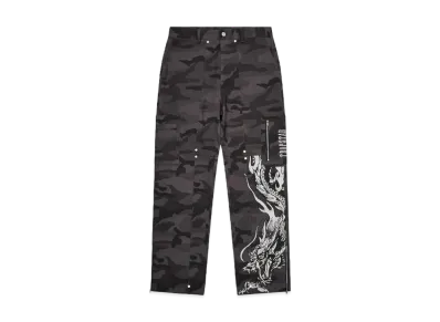 TRAPSTAR x Ed Hardy Cargos "Black Camo"