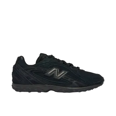 New Balance 204L "Triple Black"