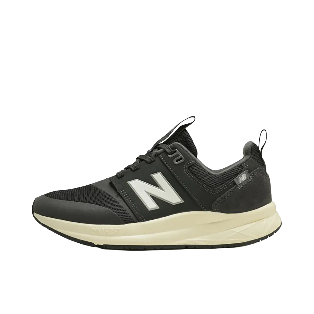 New Balance DynaSoft 900V2 "Black Cement"