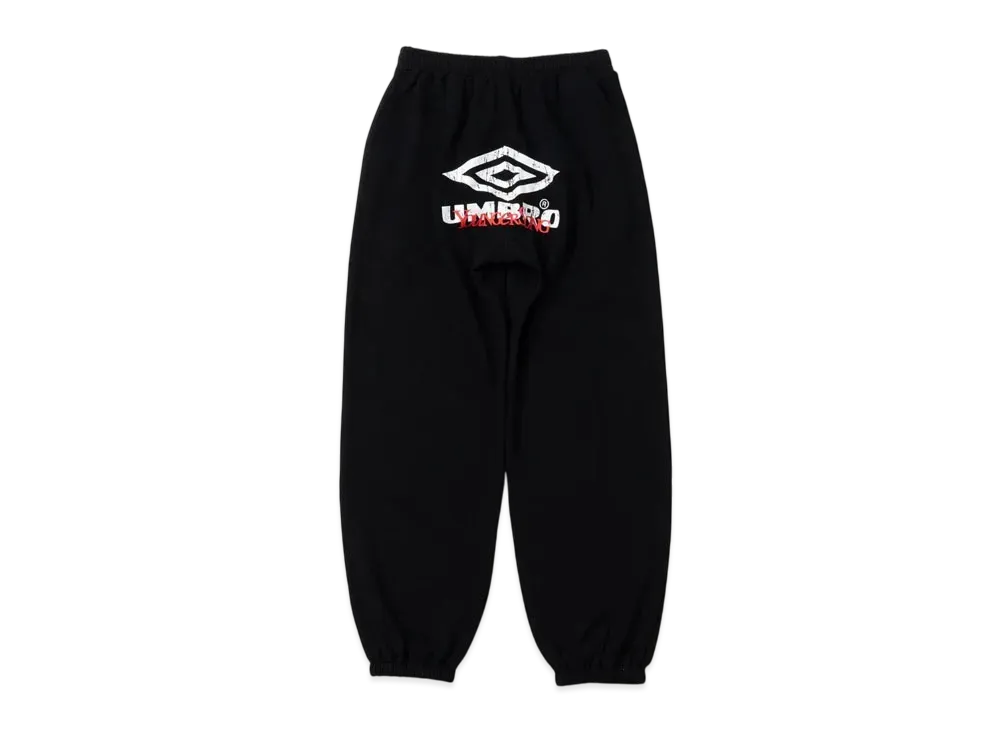 UMBRO x YOUNGER Song Sweatpants "Black"