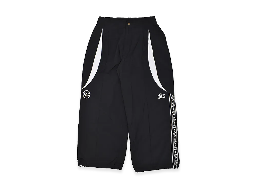 UMBRO x ALAN SHIRAHAMA Track Pants "Black"