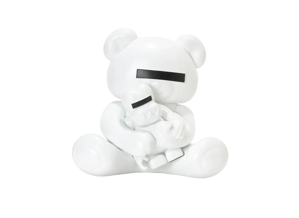 UNDERCOVER x BOUNTY HUNTER Figure "White"