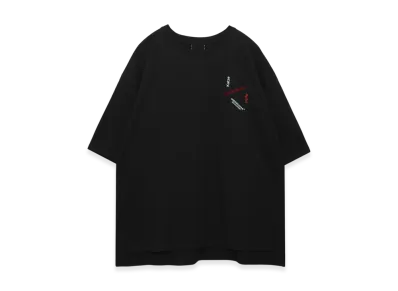 UNDERCOVER x Dorothy Hendricks Cat & Gilapple Tee "Black"