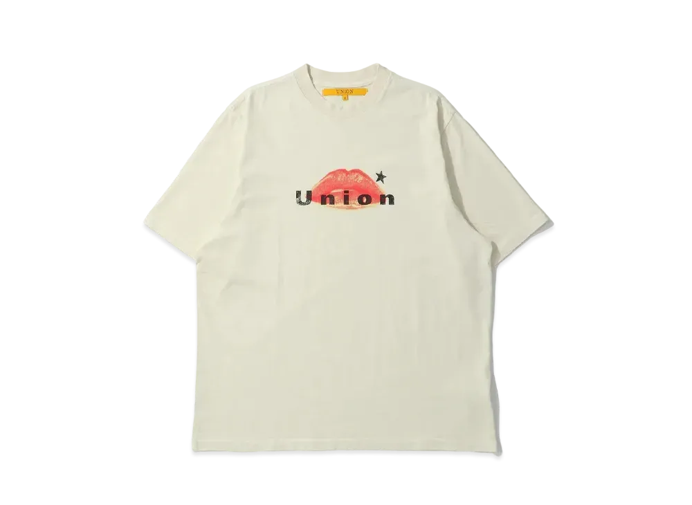 UNION Lips Tee "Bone Pigment"