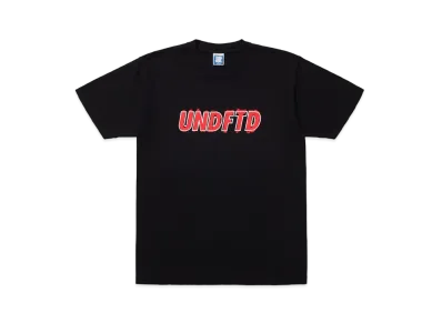 UNDEFEATED YARD LINE S/S TEE - 80174 "Black"