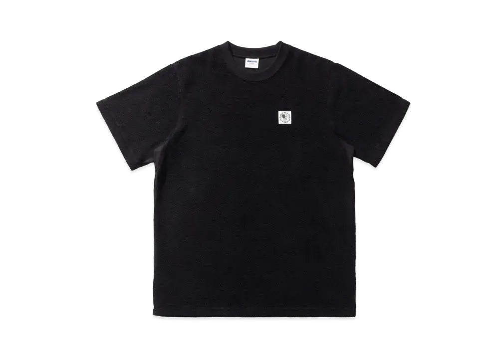 UNDEFEATED CREST S/S CREWNECK - 20009 "Black"