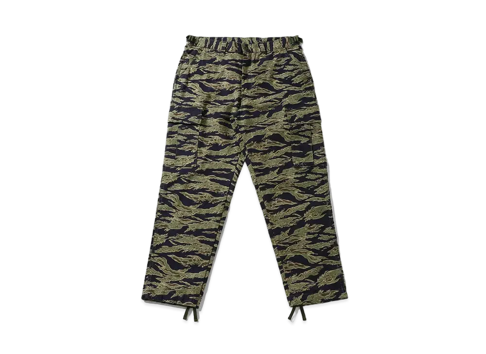 UNDEFEATED CARGO PANTS - JP20005 "Camo"