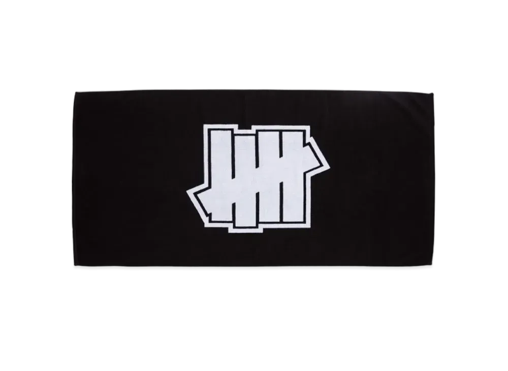 UNDEFEATED ICON BEACH TOWEL - 02077 "Black"