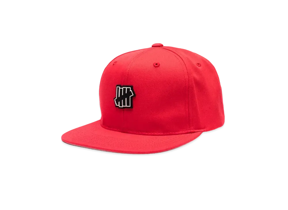 UNDEFEATED RUBBER ICON STRAPBACK - 90079 "Red"