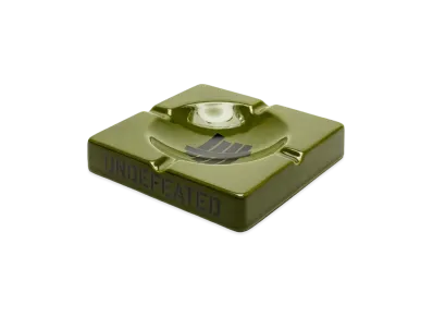 UNDEFEATED ASHTRAY - 02188 "Olive"