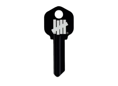 UNDEFEATED House Key 02278 "Black"