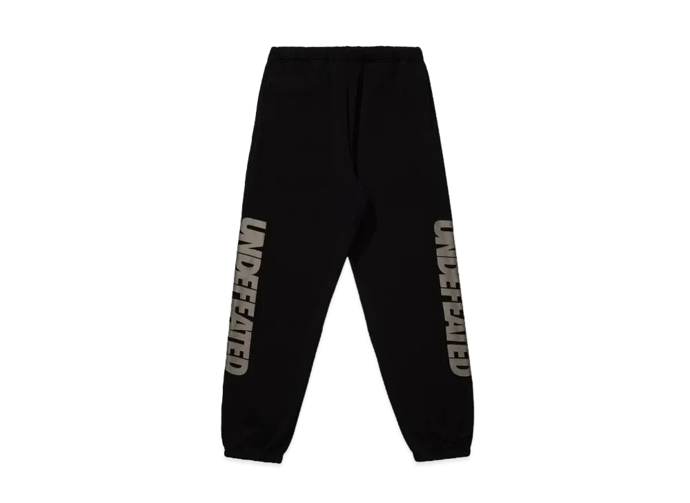 アンディフィーテッド ロゴ スウェットパンツ "ブラック"