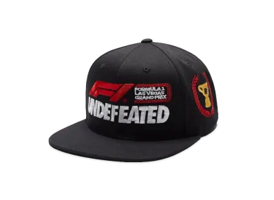 UNDEFEATED x F1 LVGP Podium Strapback "Black"