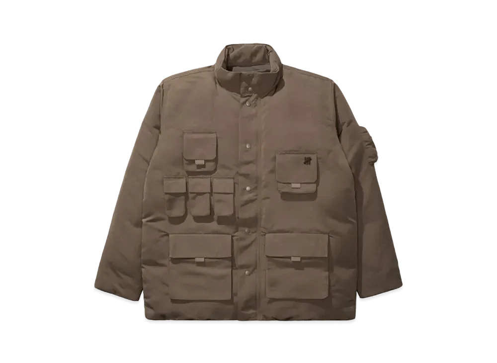 UNDEFEATED Multi-Pocket Down Jacket "Beige"