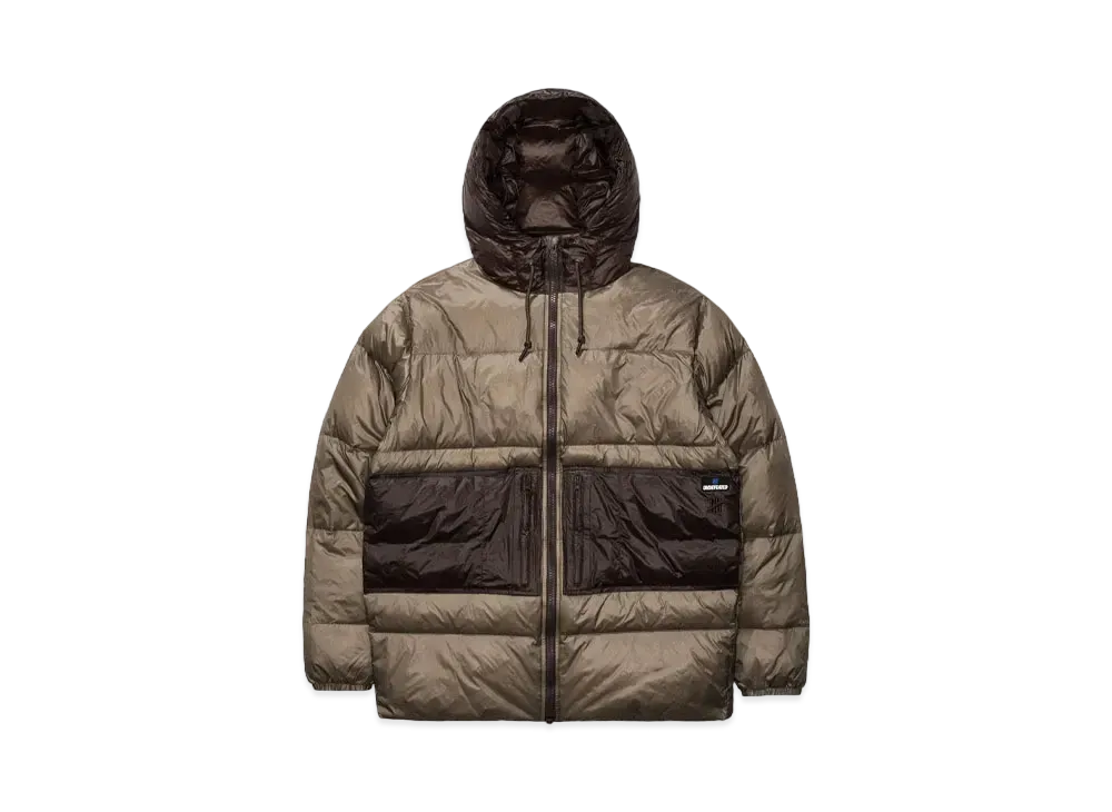 UNDEFEATED Hooded Down Puffer Jacket "Beige"
