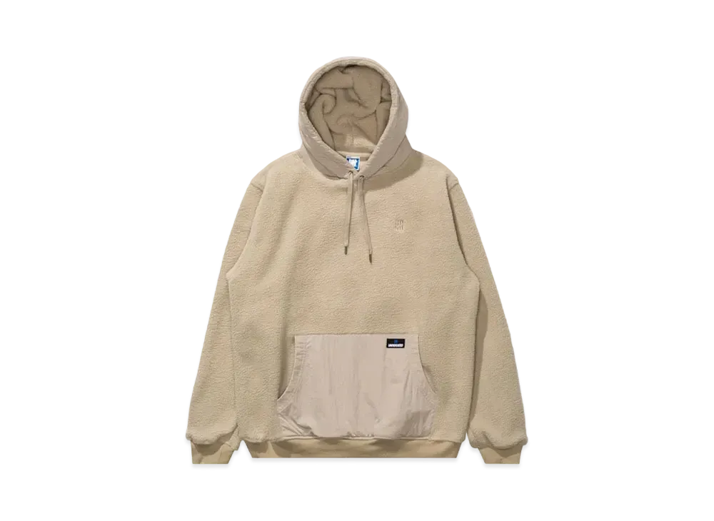 UNDEFEATED High Pile Pullover Hood "Khaki"