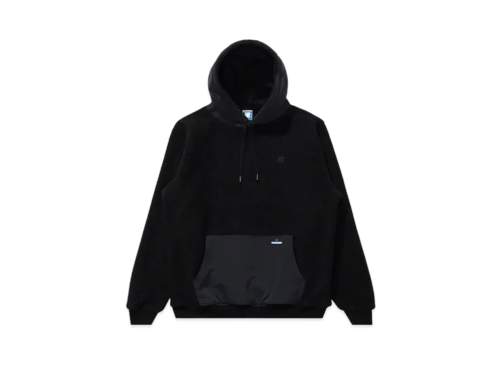 UNDEFEATED High Pile Pullover Hood "Black"
