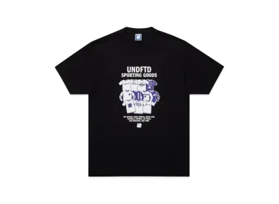 UNDEFEATED Catalog S/S Tee "Black"