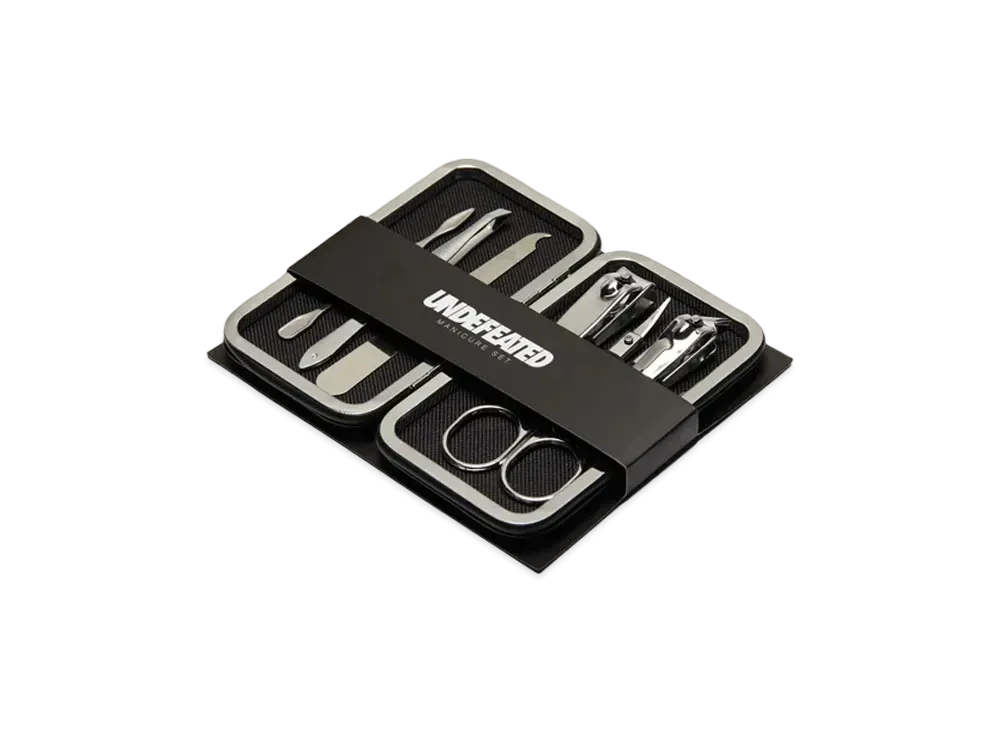 UNDEFEATED Manicure Set "Black"