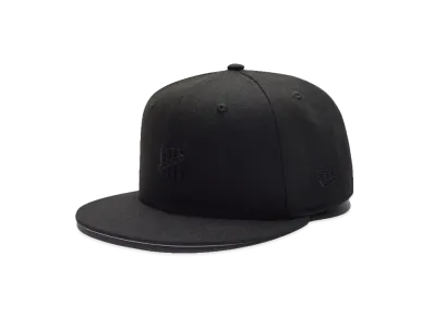 UNDEFEATED x NE Micro Icon Fitted "Black"