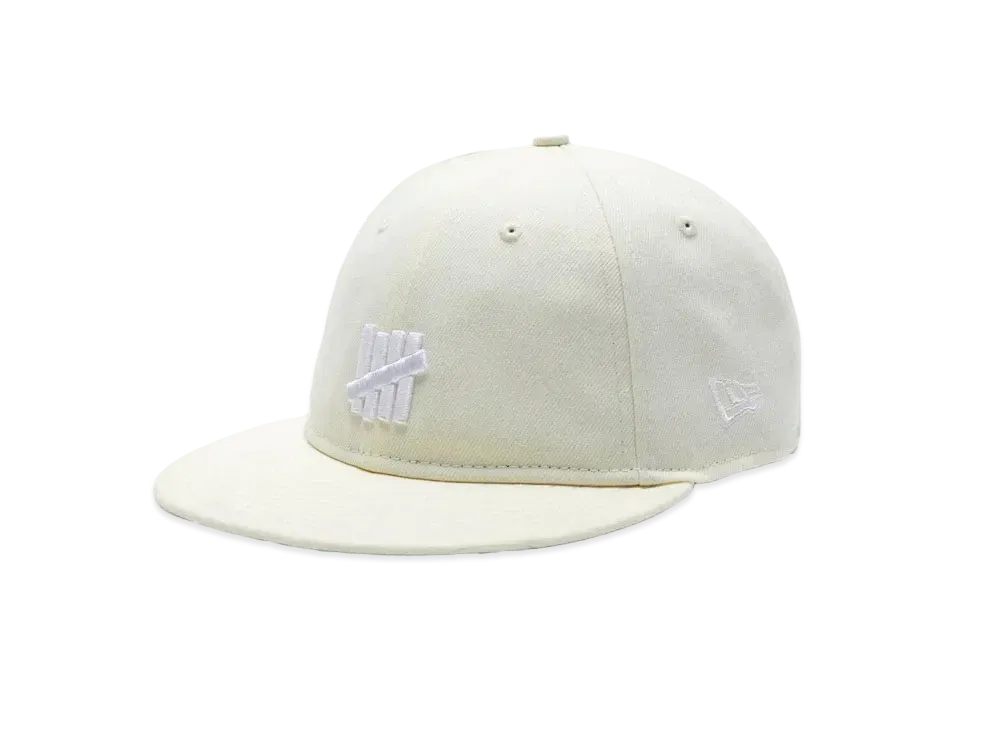 UNDEFEATED x NE Icon Snapback "Off White"