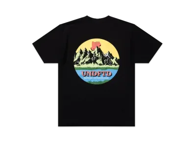 UNDEFEATED Natural S/S Tee "Black"