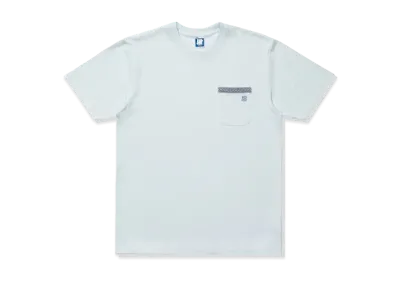 UNDEFEATED S/S Trim Pocket Tee "Lt Blue"