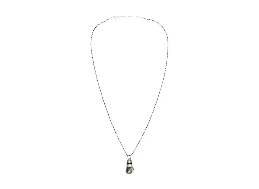 UNDEFEATED x Muhammad Ali Boxing Gloves Necklace "Silver"