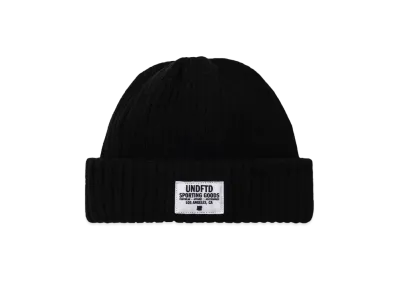 UNDEFEATED Sporting Goods Beanie "Black"