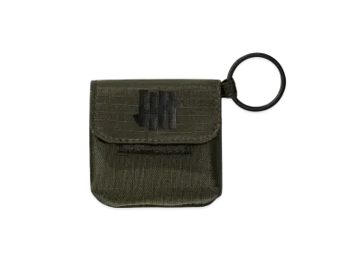 UNDEFEATED Ripstop Airpod Case "Olive"