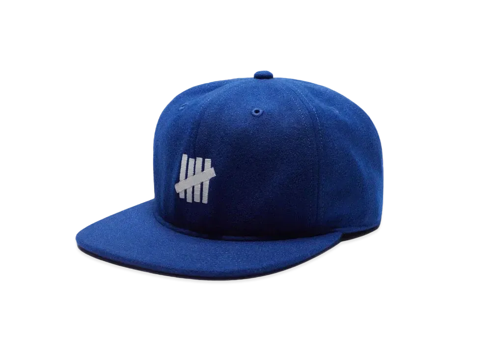 UNDEFEATED Icon Strapback "Navy"