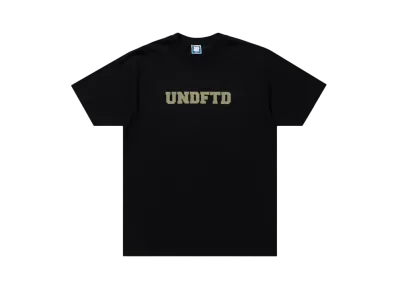 UNDEFEATED Block S/S Tee "Black"