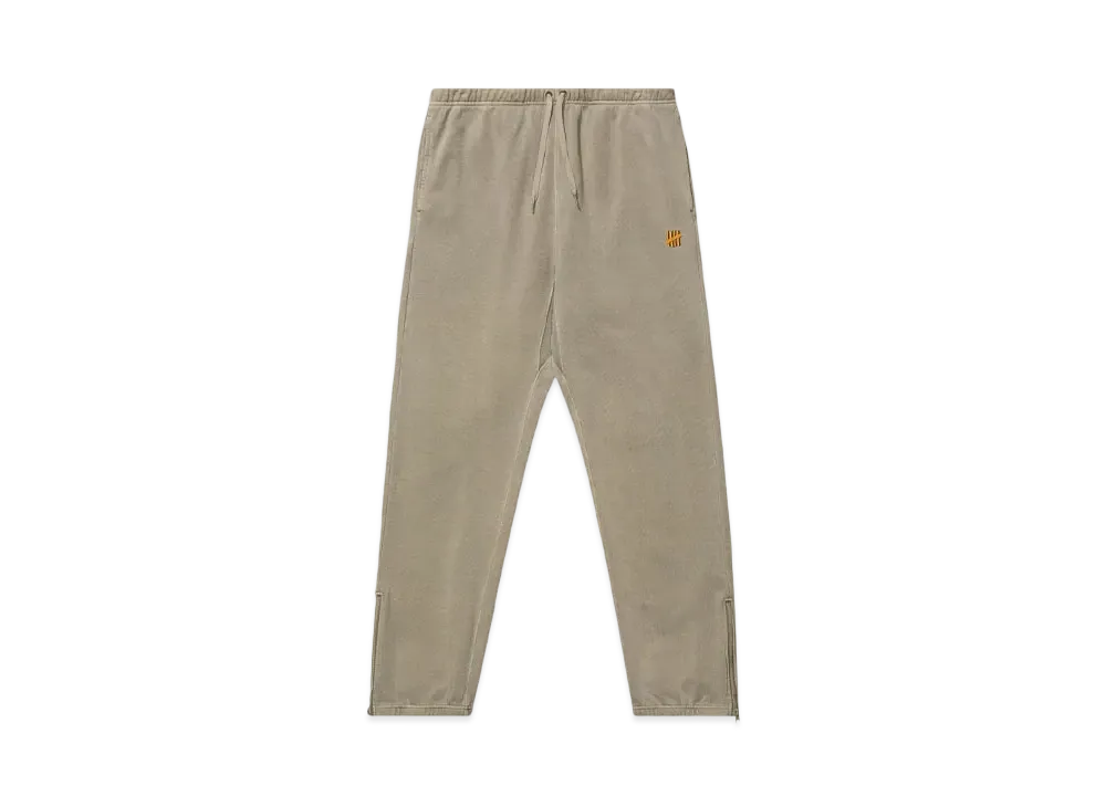 UNDEFEATED Sunfaded Sweatpant "Khaki"