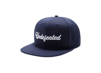 UNDEFEATED Script Logo Snapback "Navy"