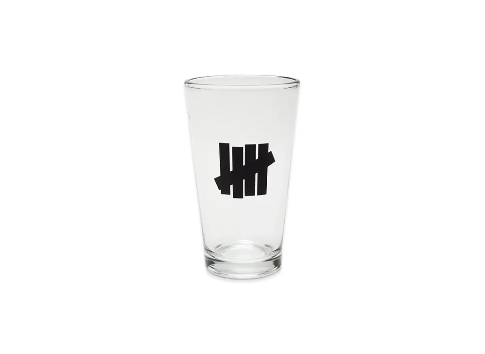 UNDEFEATED Pint Glass "Black"