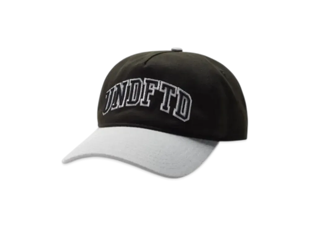 UNDEFEATED 2-Tone Arch Snapback "Black"