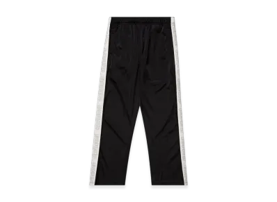UNDEFEATED Taped Track Pant "Black"