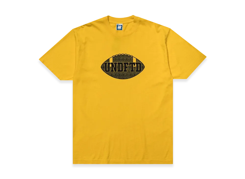 UNDEFEATED Dirty State S/S Tee "Yellow"
