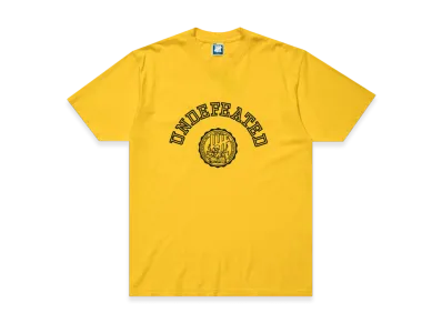 UNDEFEATED Crest S/S Tee "Yellow"