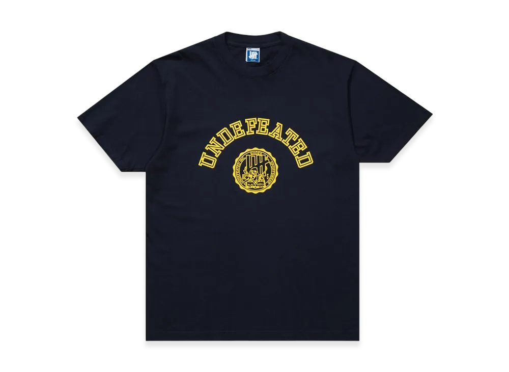 UNDEFEATED Crest S/S Tee "Navy"