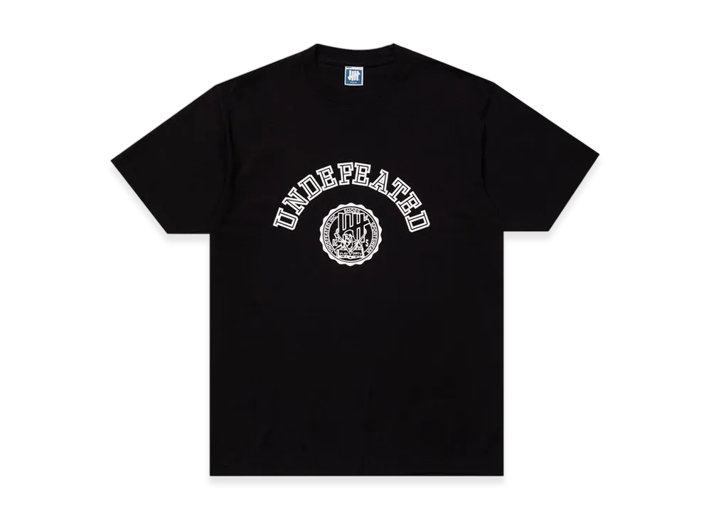 UNDEFEATED Crest S/S Tee "Black"