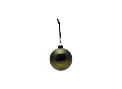 UNDEFEATED Ball Ornament "Olive"