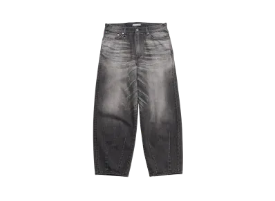 uniform experiment Damaged Hem Tuck Wide Straight Jeans "Black"
